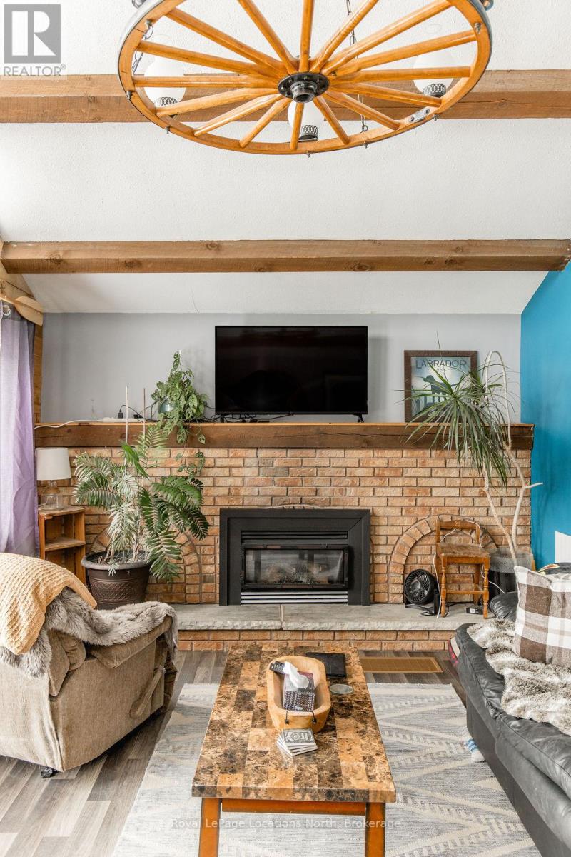 43 Sunnyside Lane, Wasaga Beach, Ontario  L9Z 2M5 - Photo 9 - S12798882