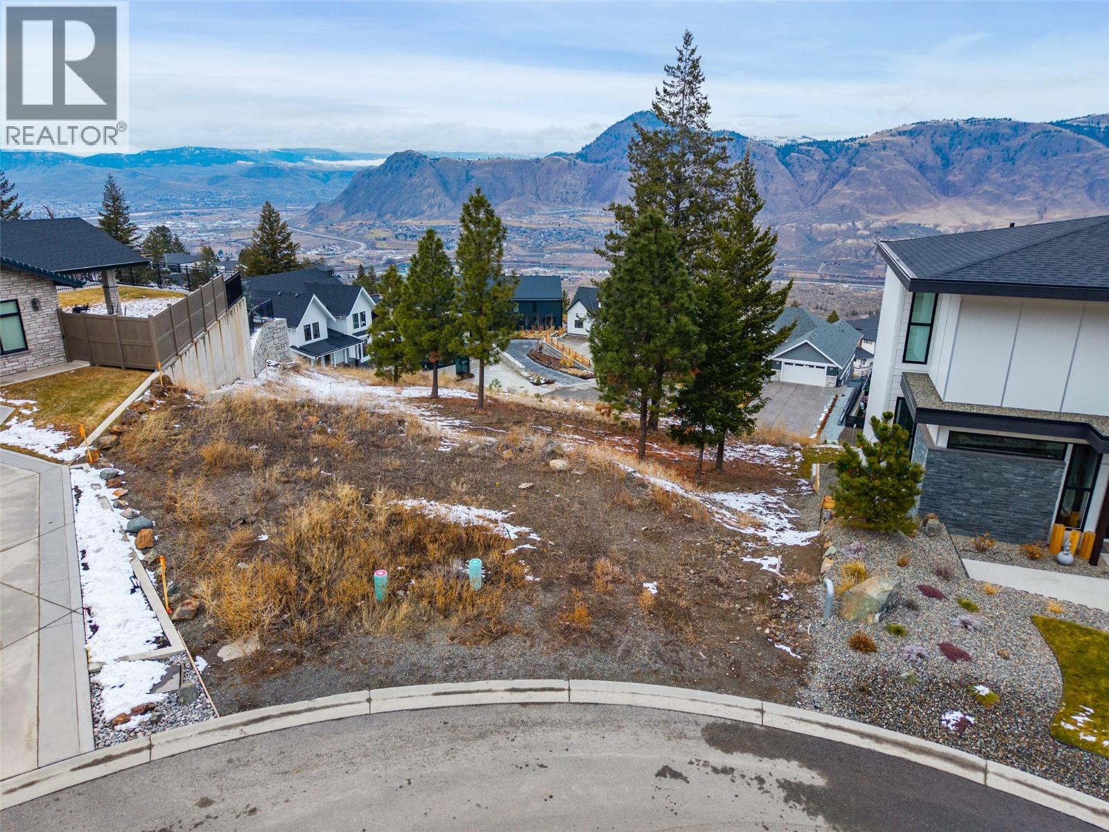 2189 Lupin Court, Kamloops, British Columbia  V2E 0E2 - Photo 2 - 10376377