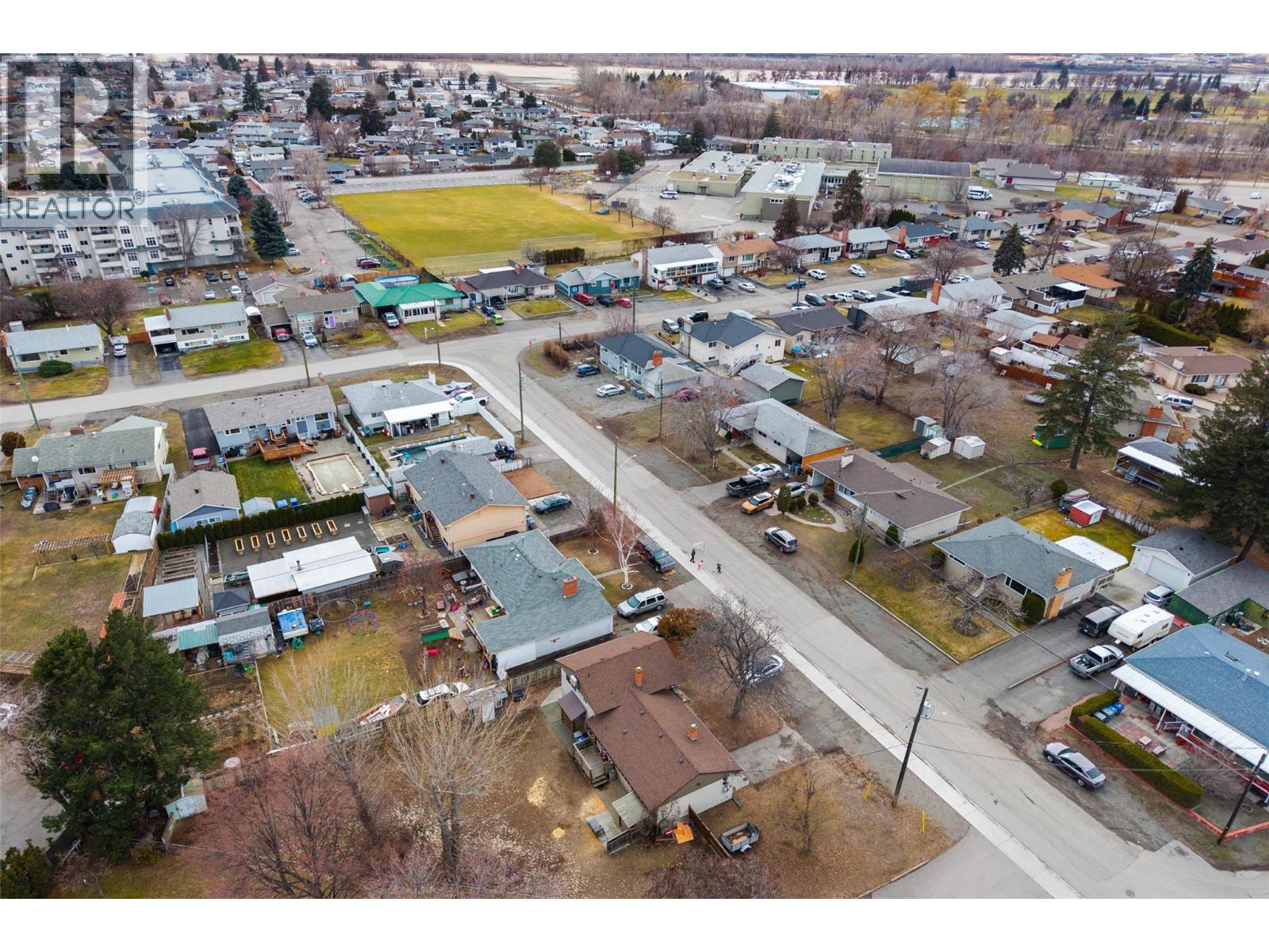 714 9th Street, Kamloops, British Columbia  V2B 2Y8 - Photo 37 - 10376373