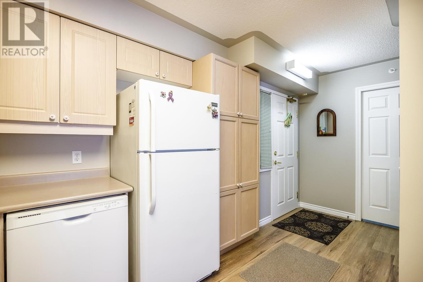 721 Third Line E # #8, Sault Ste. Marie, Ontario  P6B 6K9 - Photo 17 - SM260091