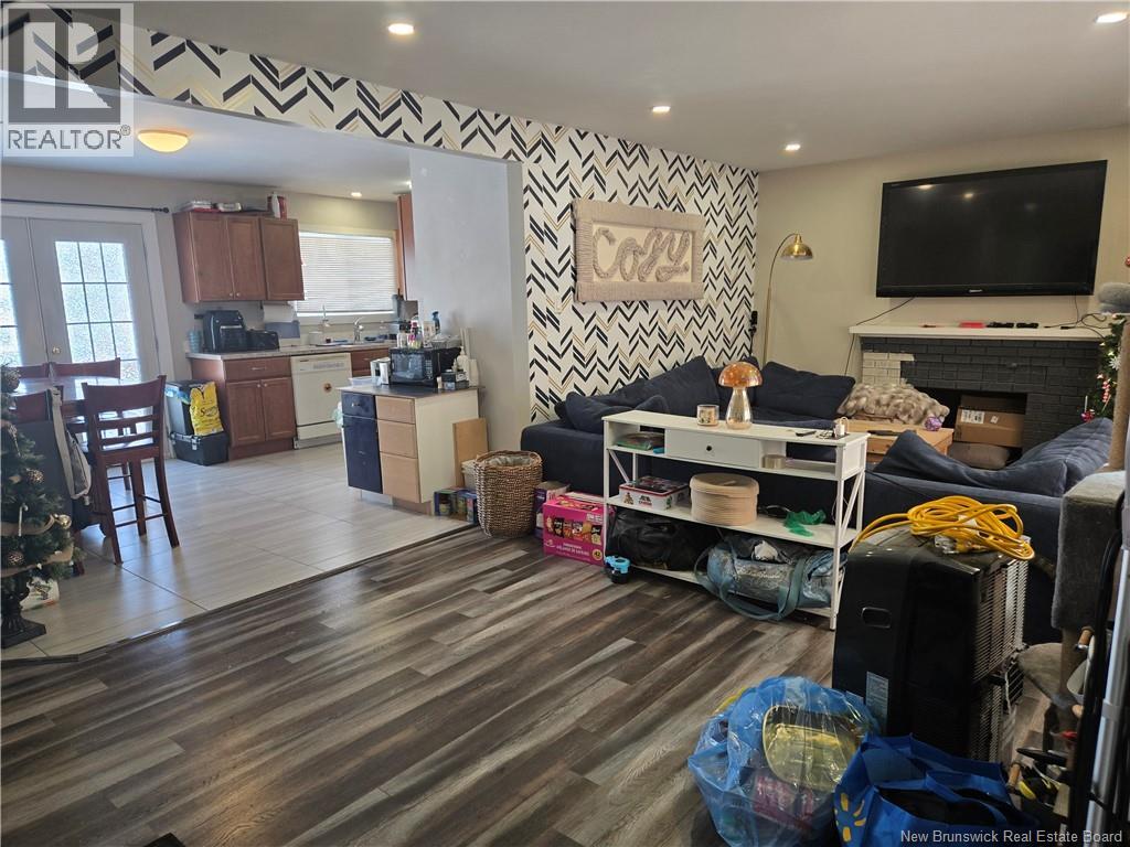 89 Mount Royal Boulevard, Moncton, New Brunswick E1E 2V3 - Photo 5 - NB133540