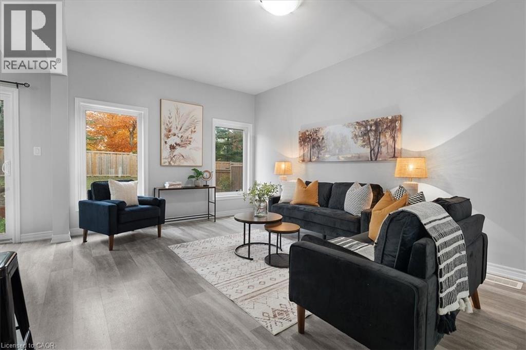 324 Equestrian Way Unit# 28, Cambridge, Ontario N3E 0E2 - Photo 14 - 40792171