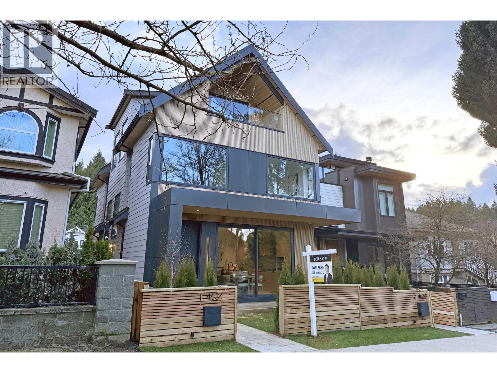 1 4634 W 15th Avenue, Vancouver, British Columbia V0V 0V0 - Photo 1 - R3090267