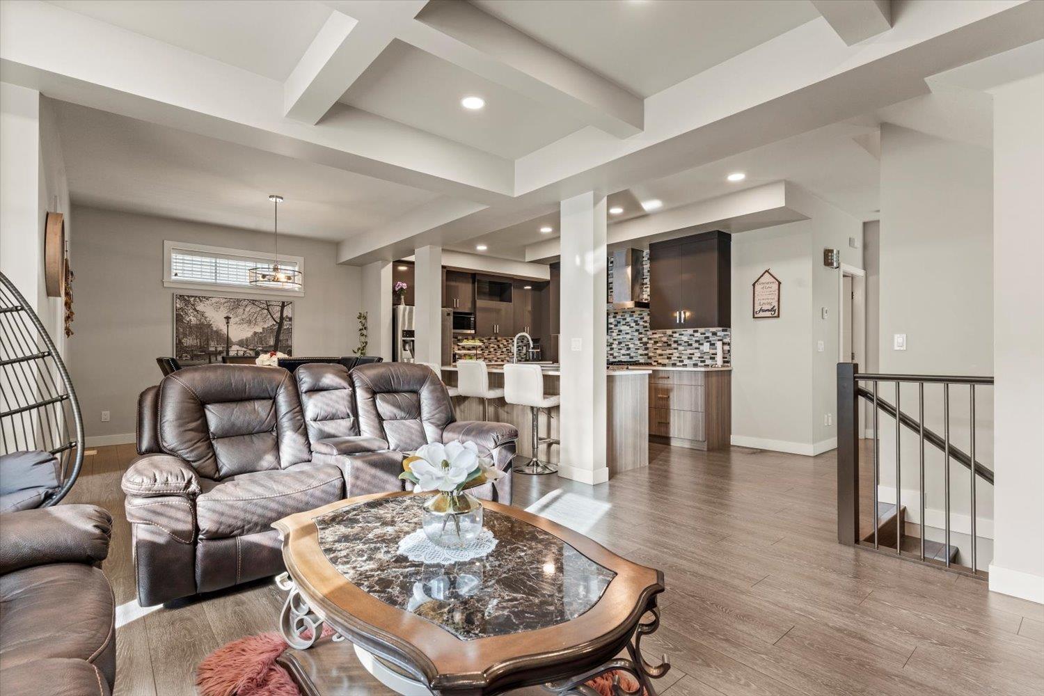 45582 Meadowbrook Drive, Chilliwack Proper South, Chilliwack, British Columbia  V2P 0G6 - Photo 5 - R3090082