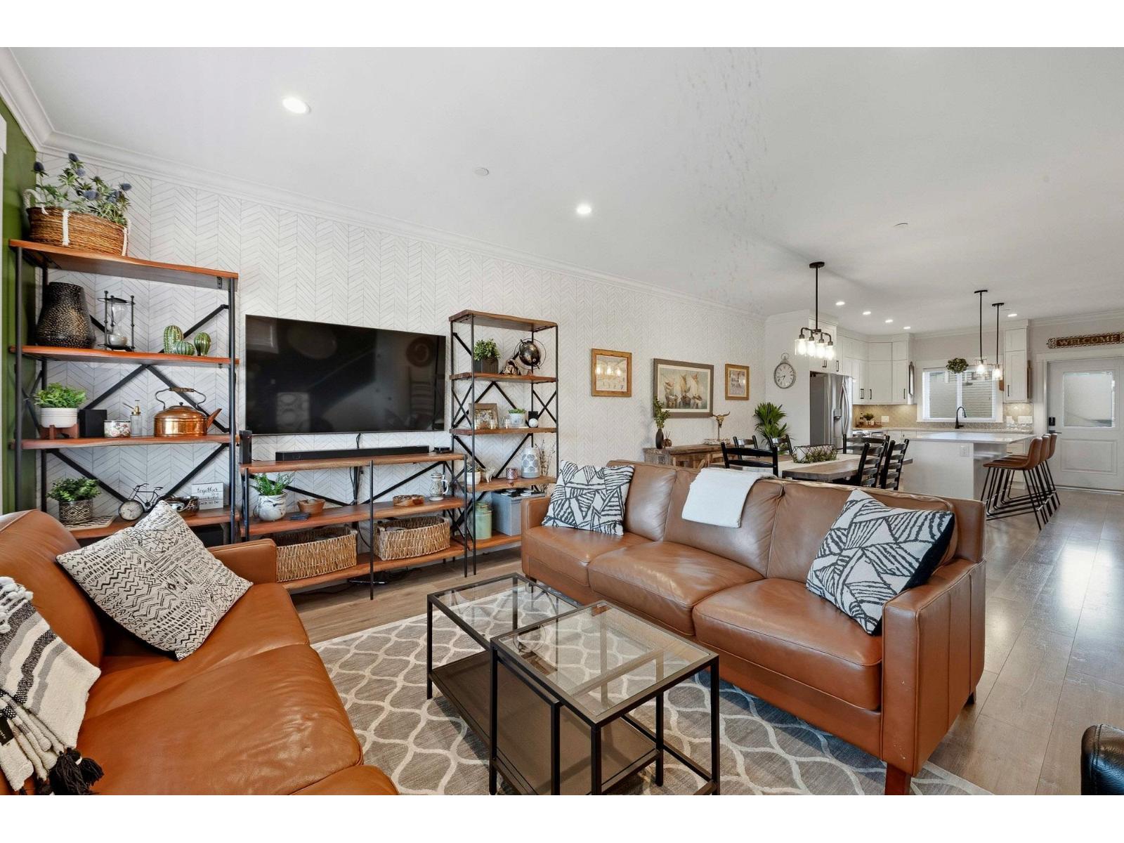 8689 Cedar Street, Mission, British Columbia  V4S 0E3 - Photo 3 - R3089705