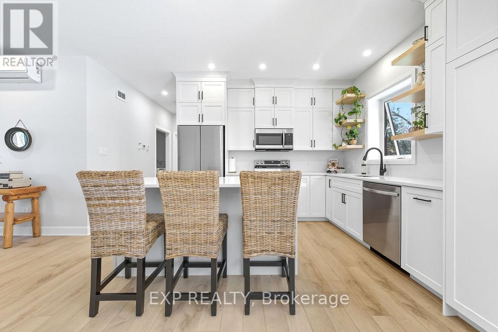 2394a Hwy 132 Highway, Admaston/bromley, Ontario  K7V 3Z7 - Photo 14 - X12798842