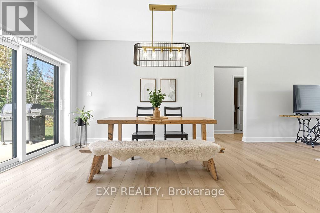 2394a Hwy 132 Highway, Admaston/bromley, Ontario  K7V 3Z7 - Photo 24 - X12798842