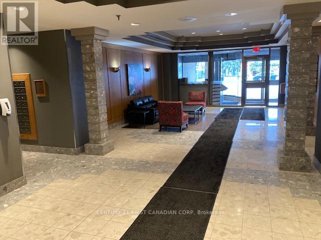 Photo 3 of 4 for 602 - 695 Richmond Street