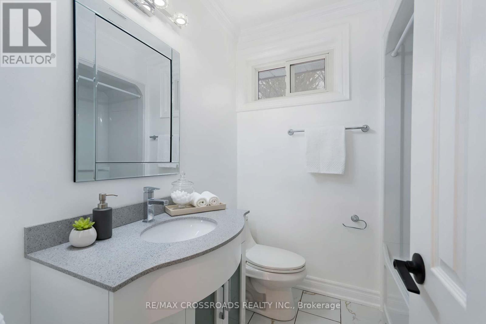 11 Brightside Drive, Toronto, Ontario  M1E 3Y8 - Photo 18 - E12798096