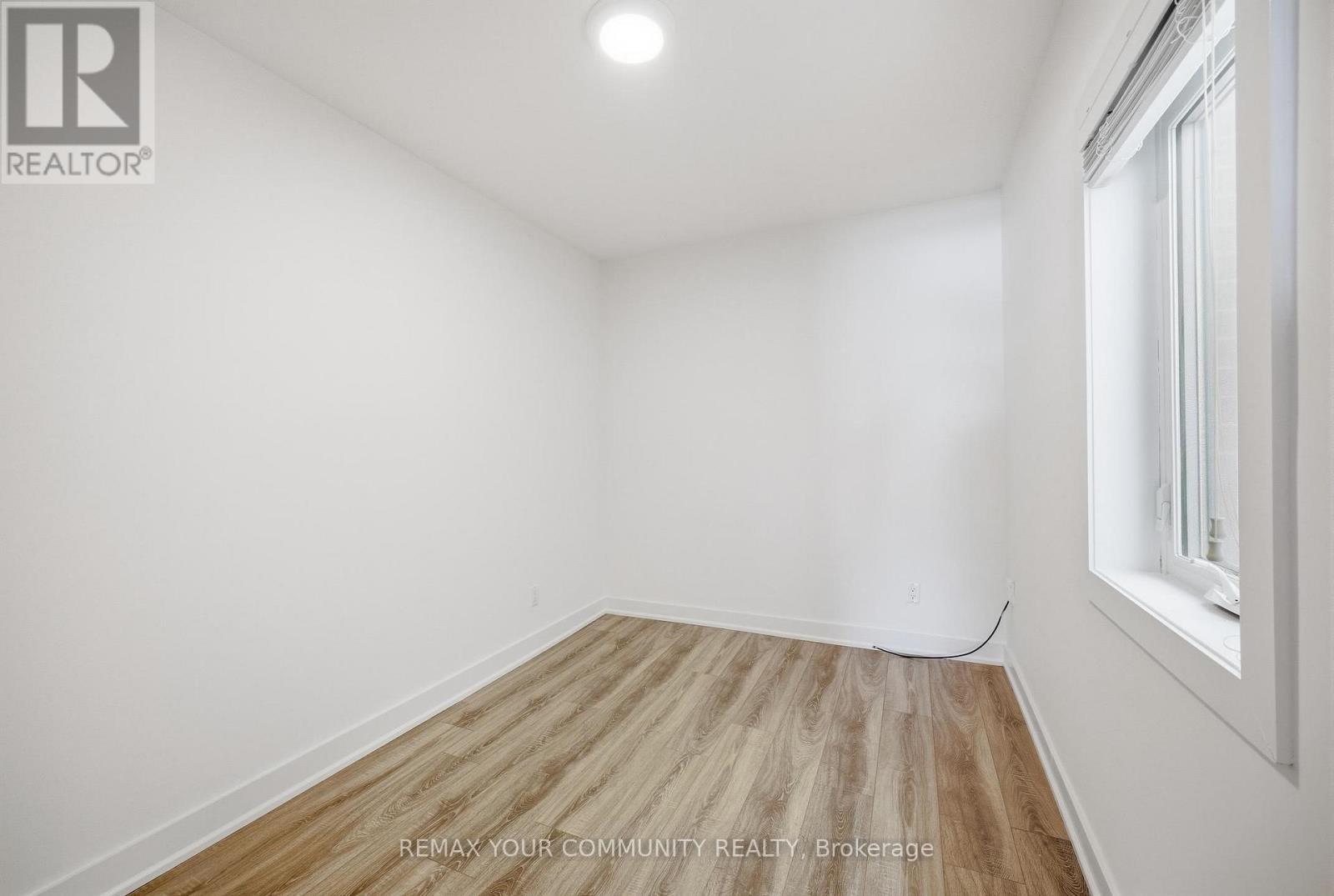 172 Times Road, Toronto, Ontario  M6B 3M6 - Photo 12 - W12780396
