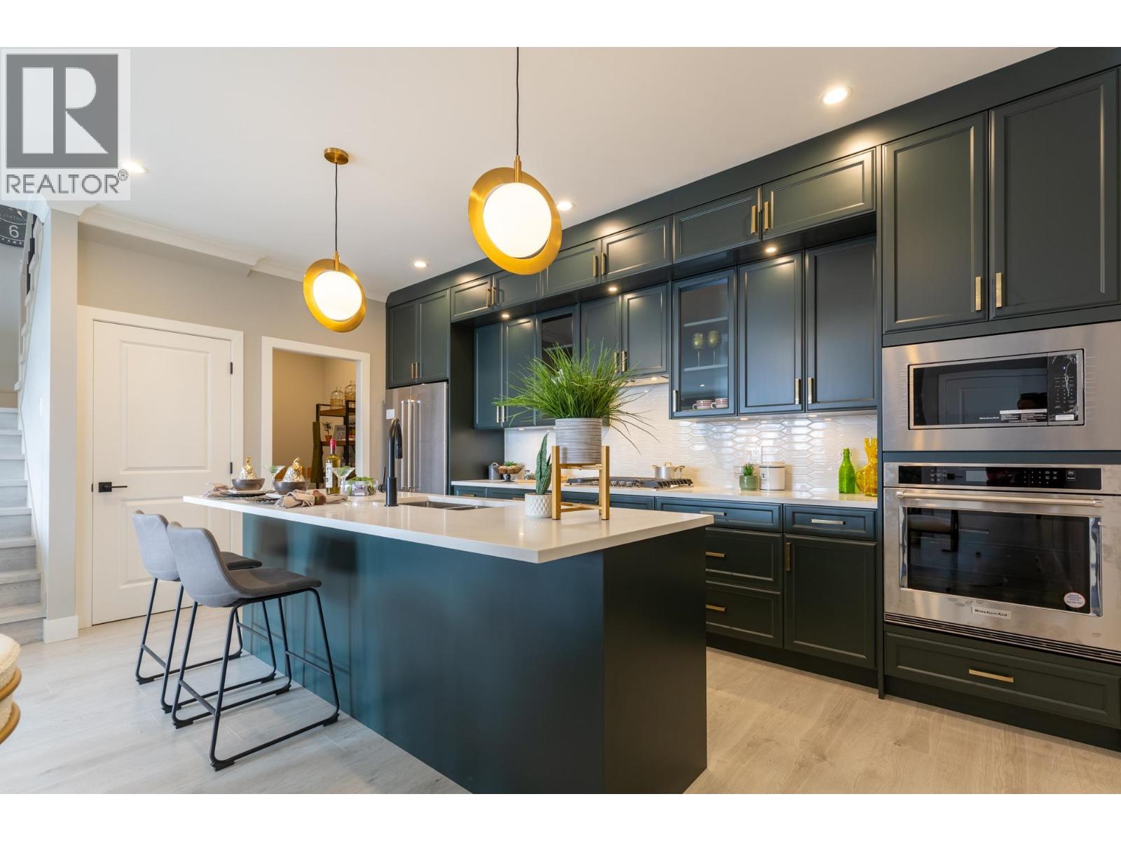 2 1211 Thomas Avenue, Coquitlam, British Columbia  V3K 2L1 - Photo 14 - R3091010