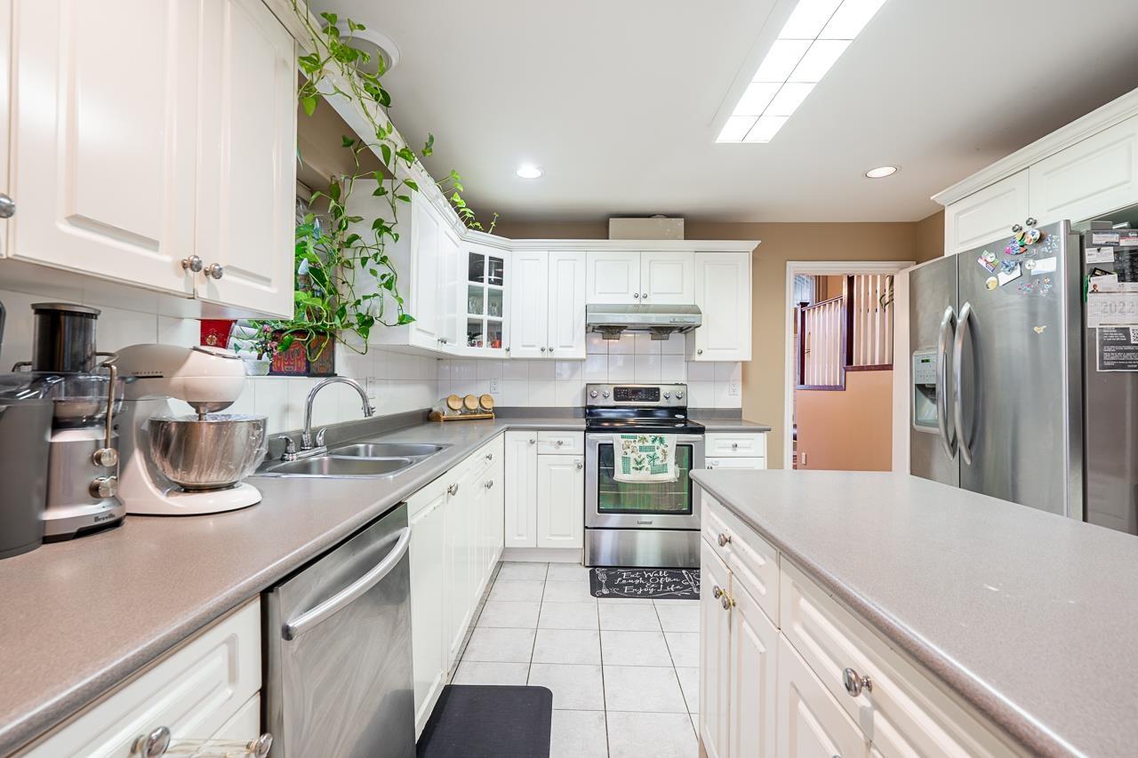 7658 147a Street, Surrey, British Columbia  V3S 8Z3 - Photo 13 - R3091151