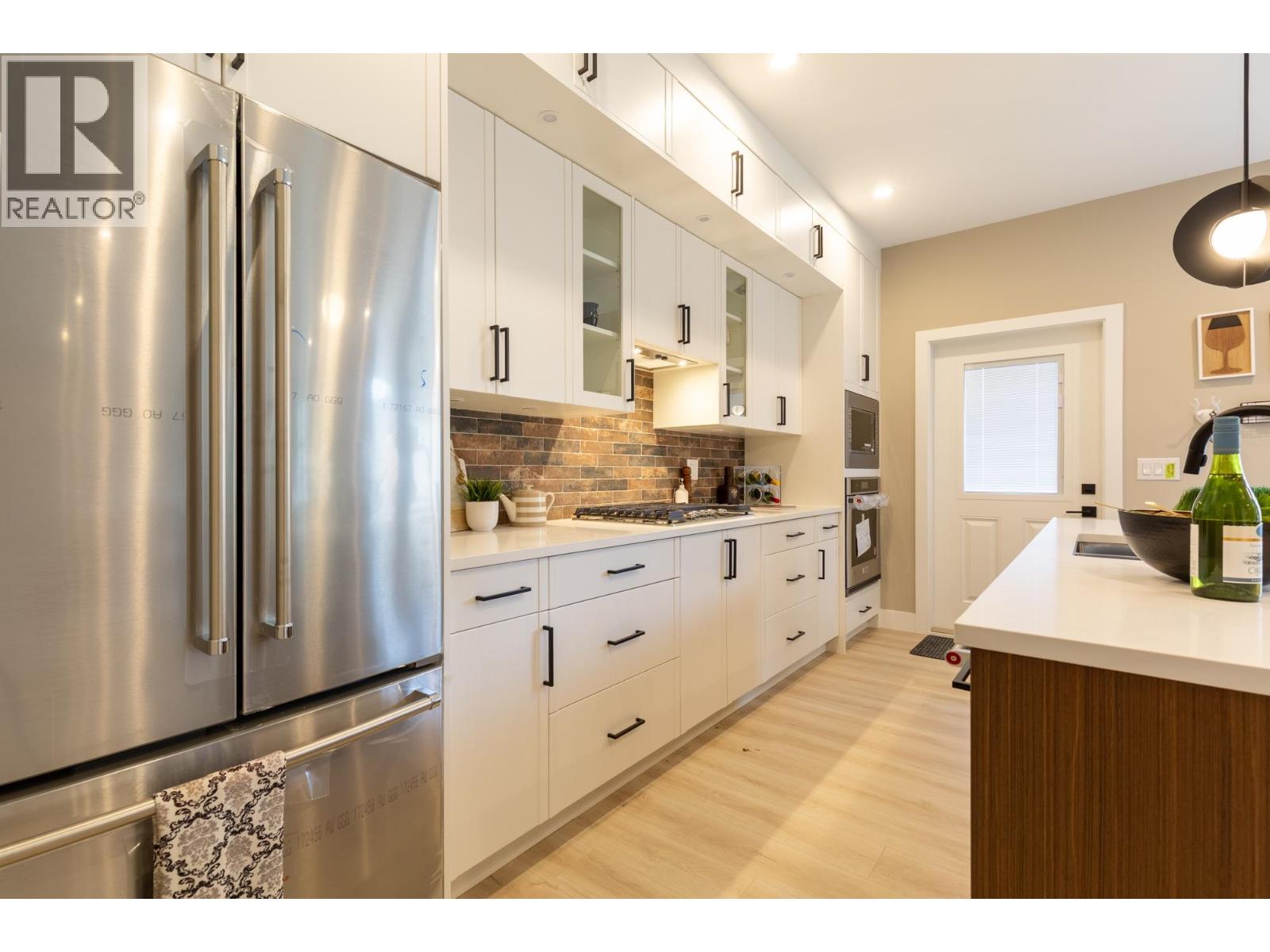 3 1211 Thomas Avenue, Coquitlam, British Columbia  V3K 2L1 - Photo 13 - R3091013