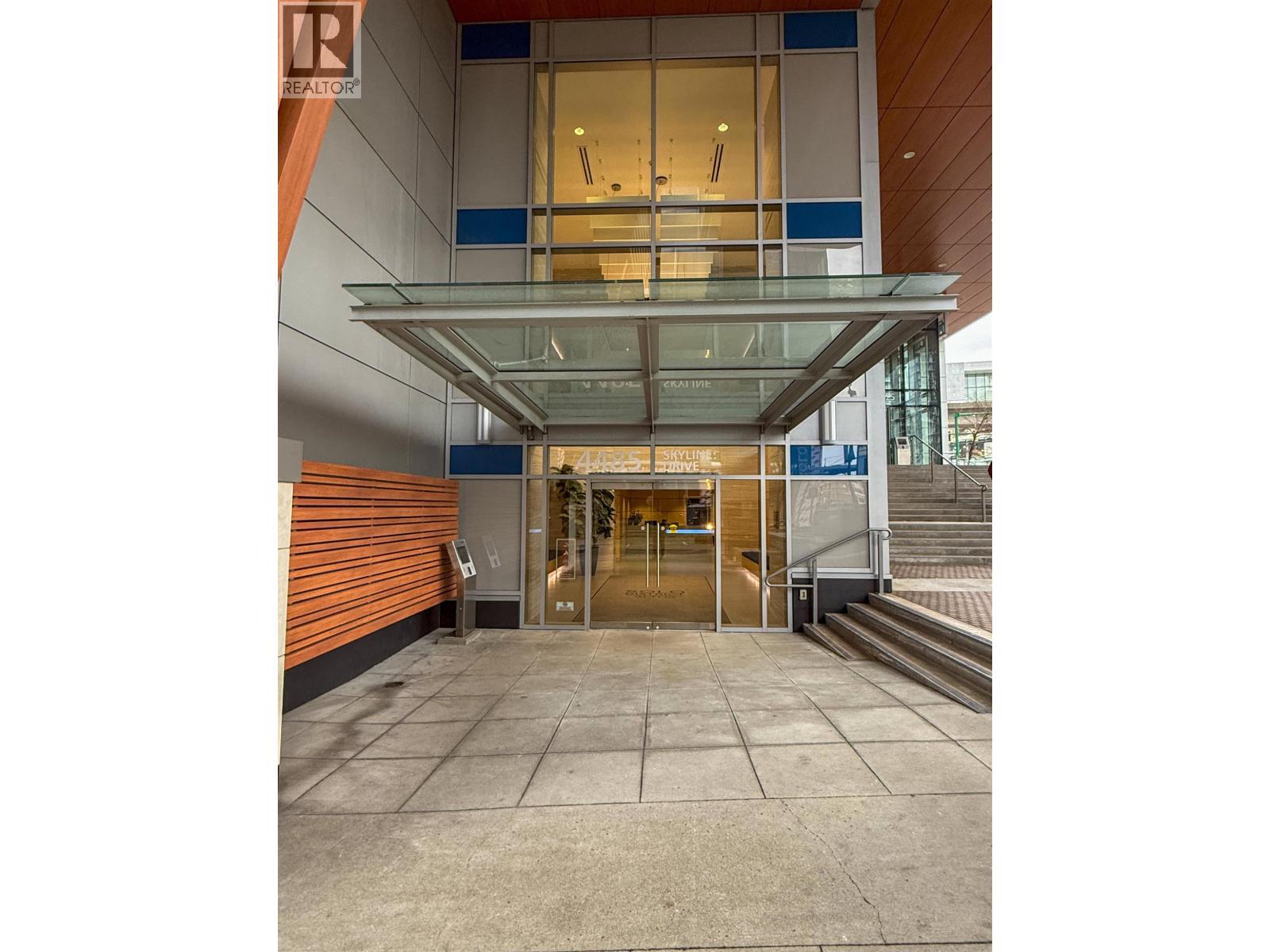 2906 4485 Skyline Drive, Burnaby, British Columbia  V5C 0J2 - Photo 3 - R3090663