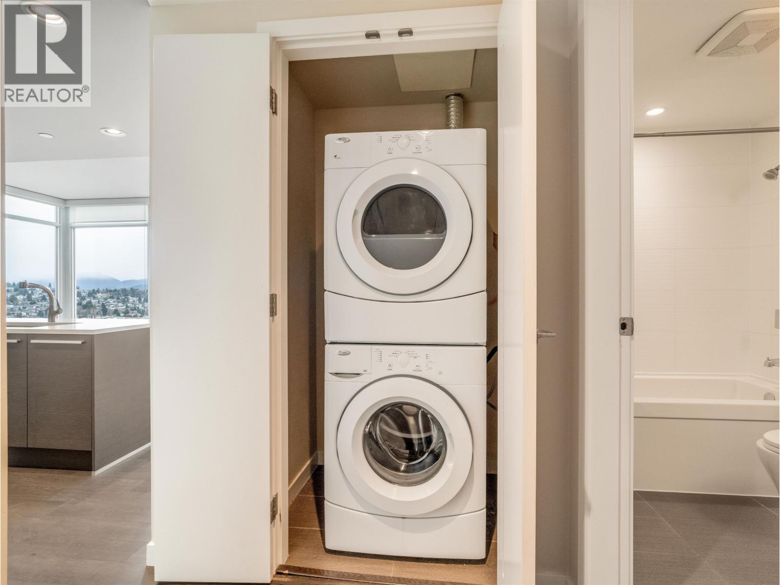 2906 4485 Skyline Drive, Burnaby, British Columbia  V5C 0J2 - Photo 38 - R3090663