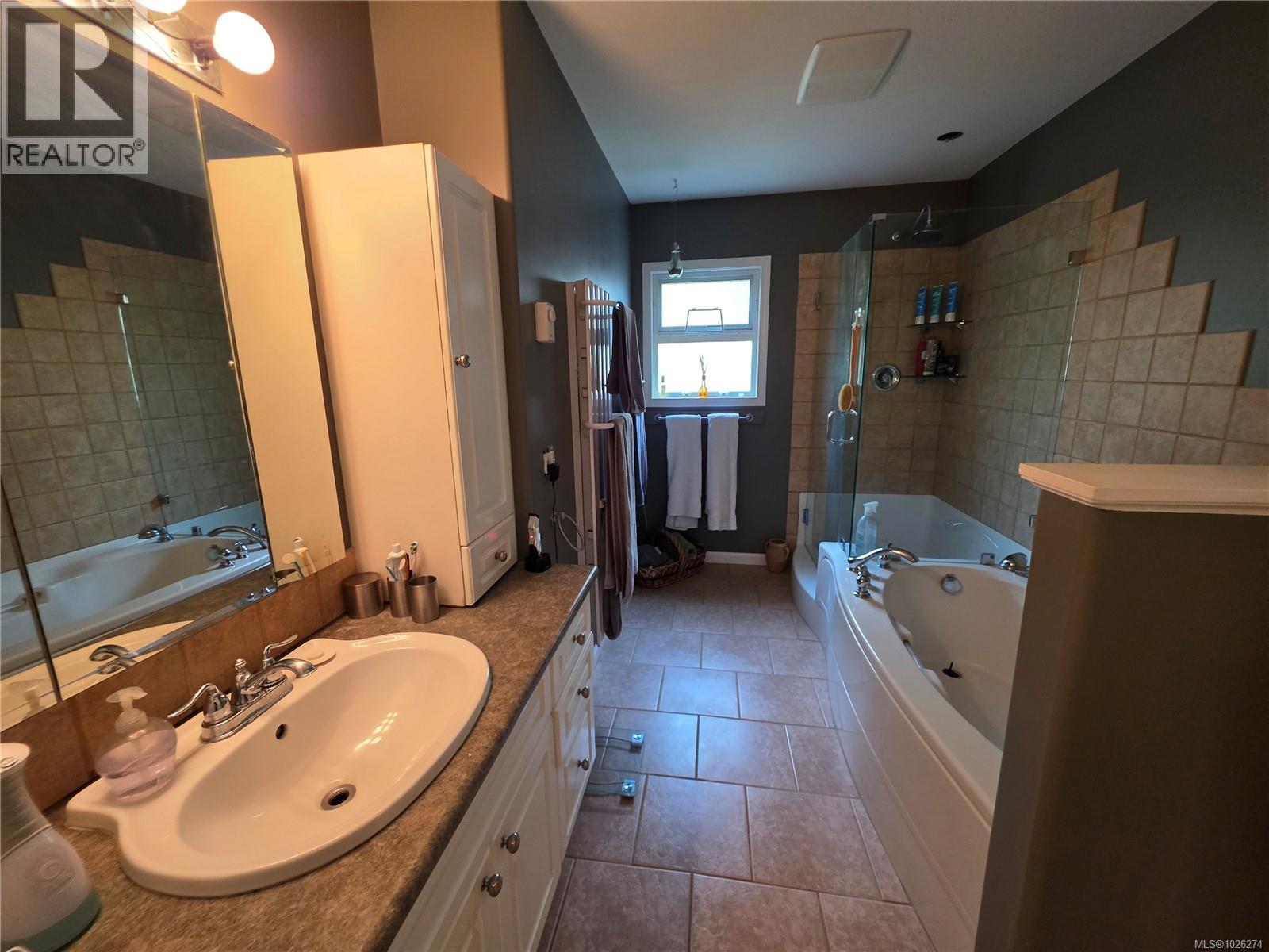 6296 Cherry Creek Rd, Port Alberni, British Columbia  V9Y 8S9 - Photo 10 - 1026274