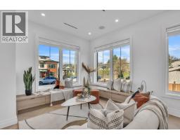 <div class="price">$2,098,000</div> 3526 E Lakewood Street, Vancouver<br><div style="margin-bottom:8px;"><small>RE/MAX Crest Realty</small></div><div class='bed_bath'>4 Bed | 4 Bath</div>