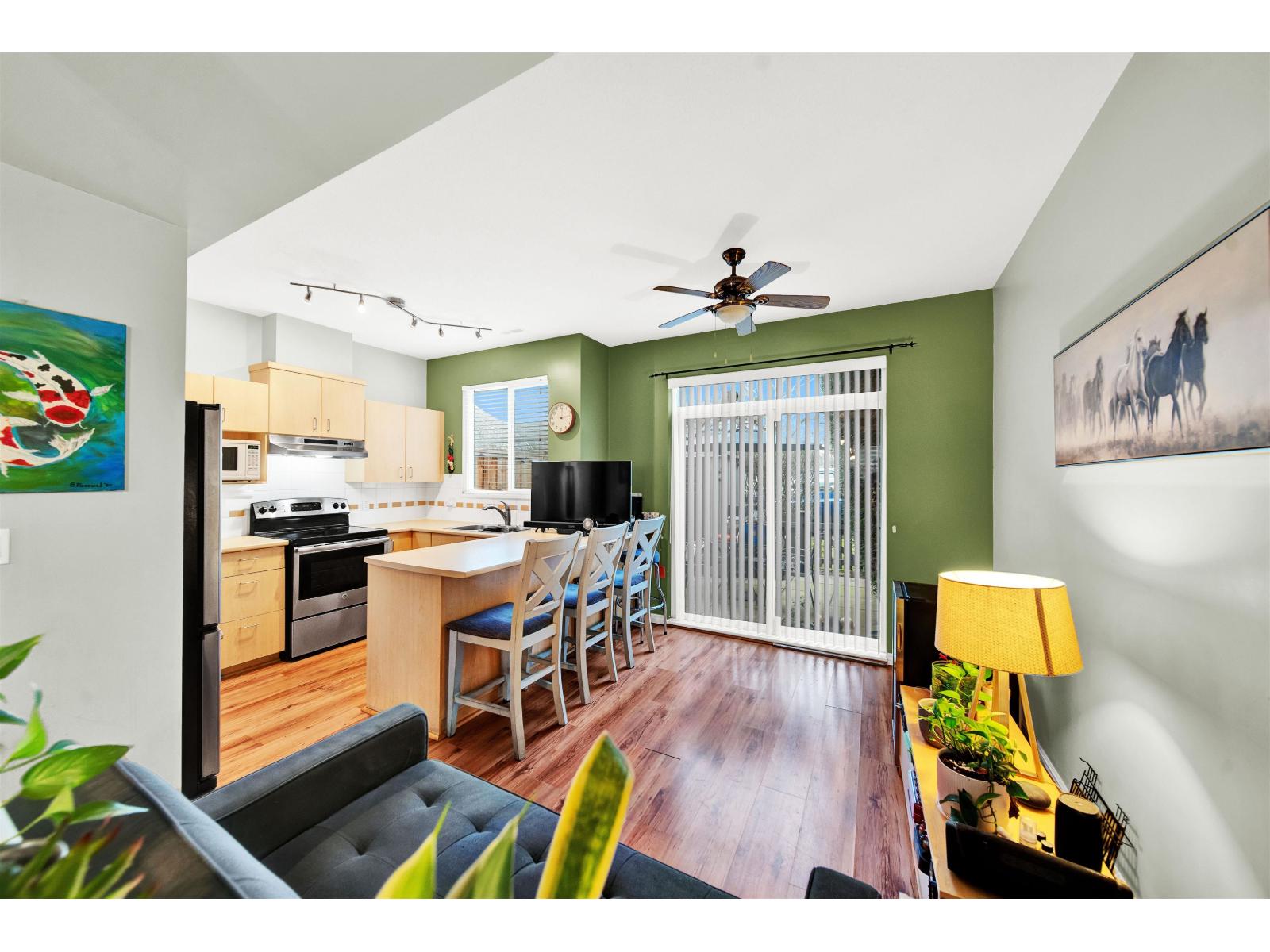 74 6465 184a Street, Surrey, British Columbia  V3S 8X9 - Photo 11 - R3091172