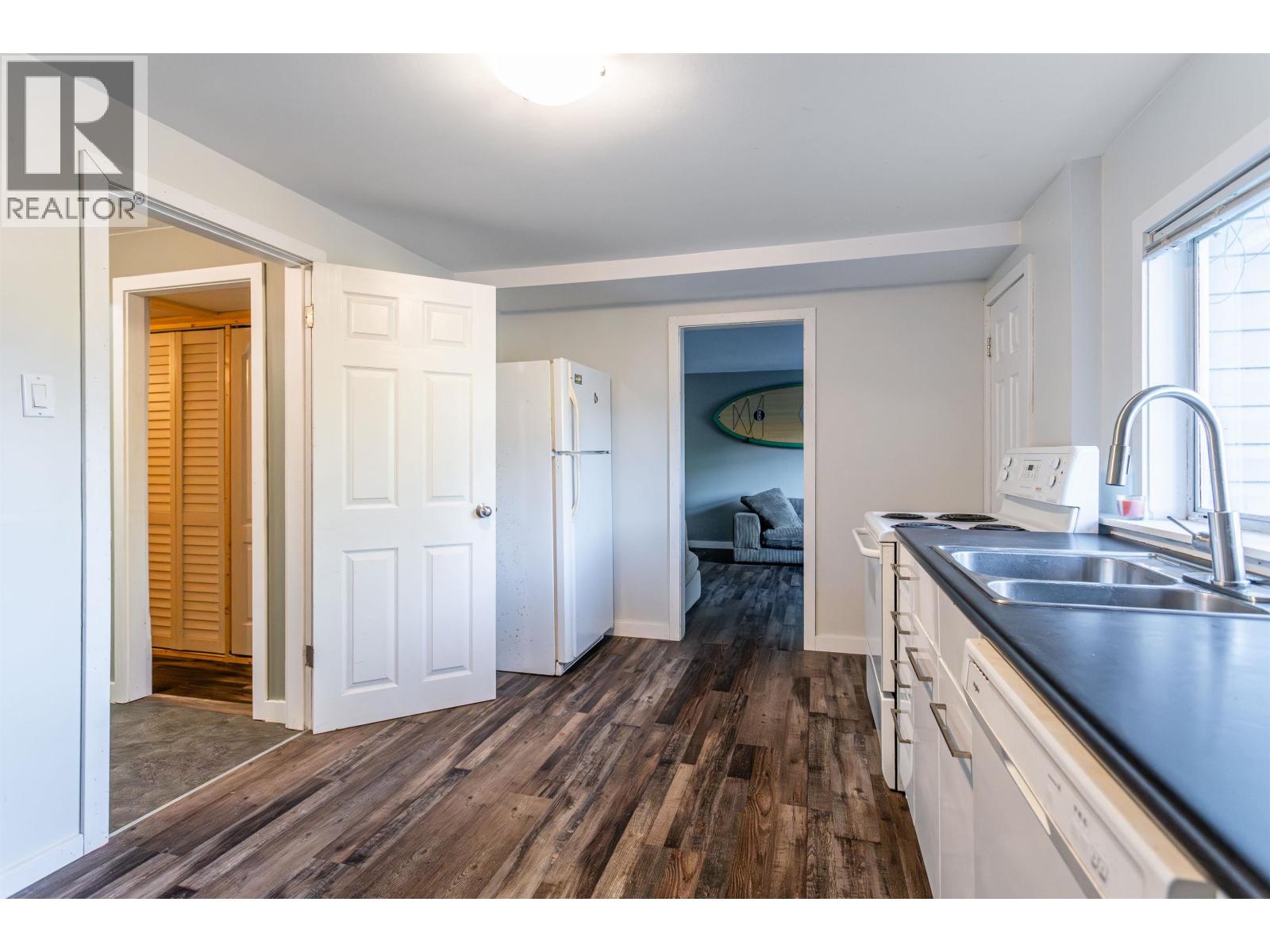 2210 Hope Street, Port Moody, British Columbia  V3H 3E4 - Photo 16 - R3091121