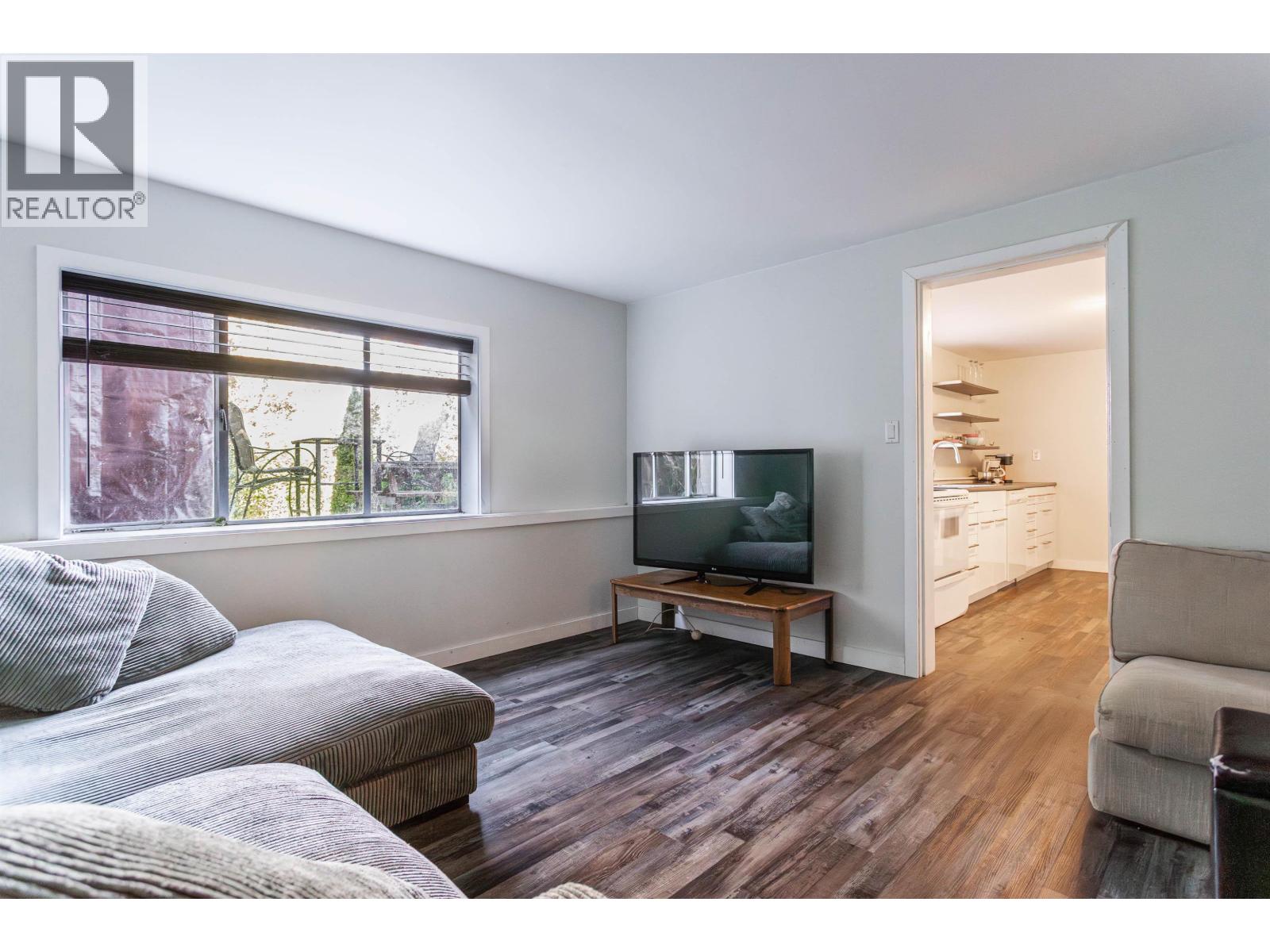 2210 Hope Street, Port Moody, British Columbia  V3H 3E4 - Photo 17 - R3091121