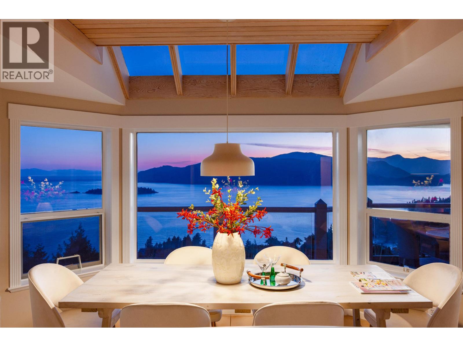 5433 Monte Bre Place, West Vancouver, British Columbia  V7W 3A8 - Photo 14 - R3091140