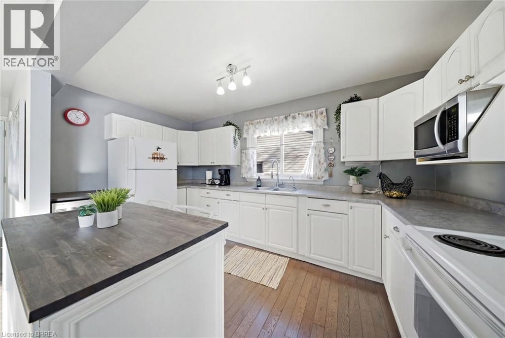 67 Wood Street, Brantford, Ontario  N3R 2L1 - Photo 5 - 40804118