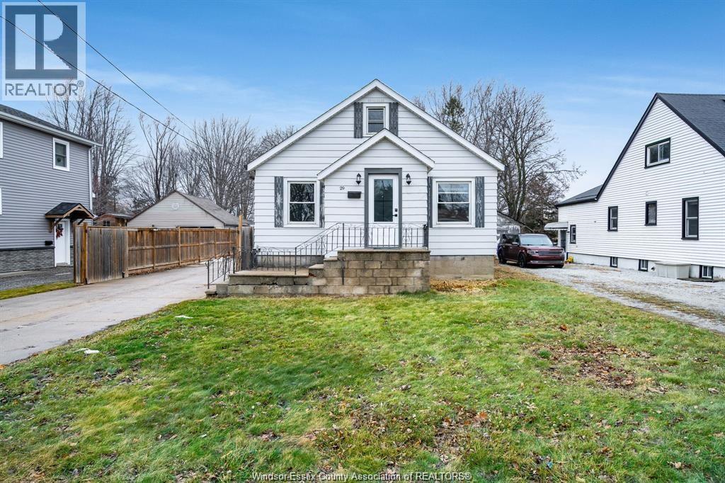 MLS# 26003504: 29 WILKINSON DRIVE, Leamington, Canada