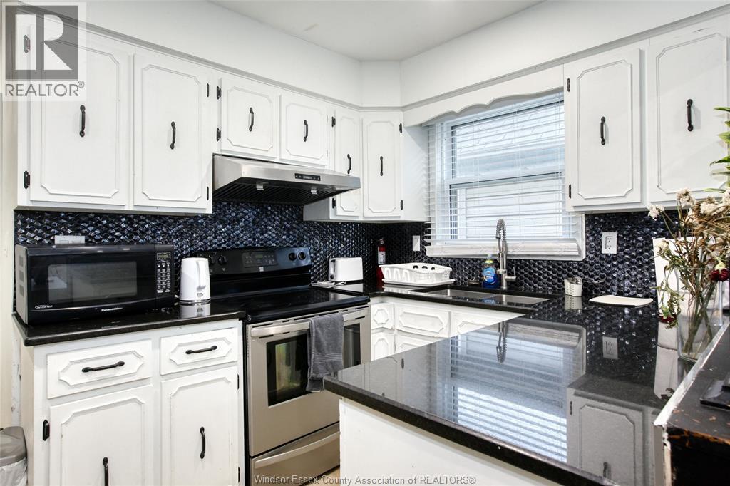 1655 Ford Boulevard, Windsor, Ontario  N8T 2C9 - Photo 13 - 26003491