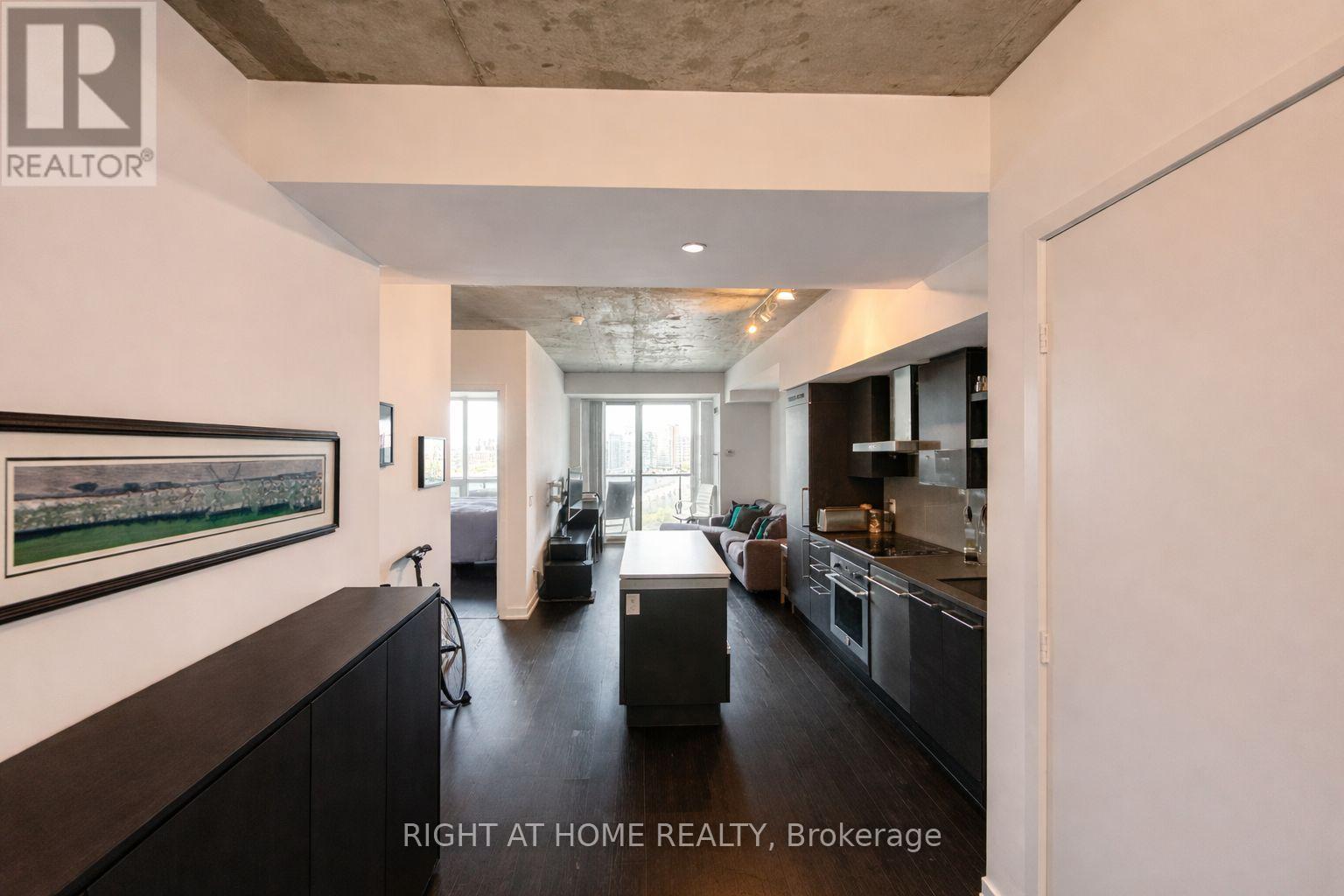 Lph23 - 1030 King Street W, Toronto, Ontario  M6K 3N3 - Photo 5 - C12798850