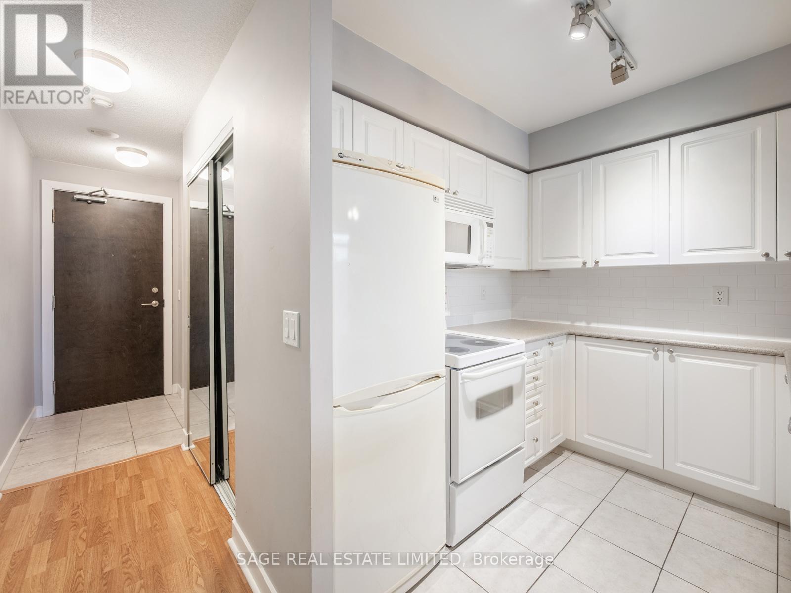 505 - 50 Lynn Williams Street, Toronto, Ontario  M6K 3R9 - Photo 8 - C12798854