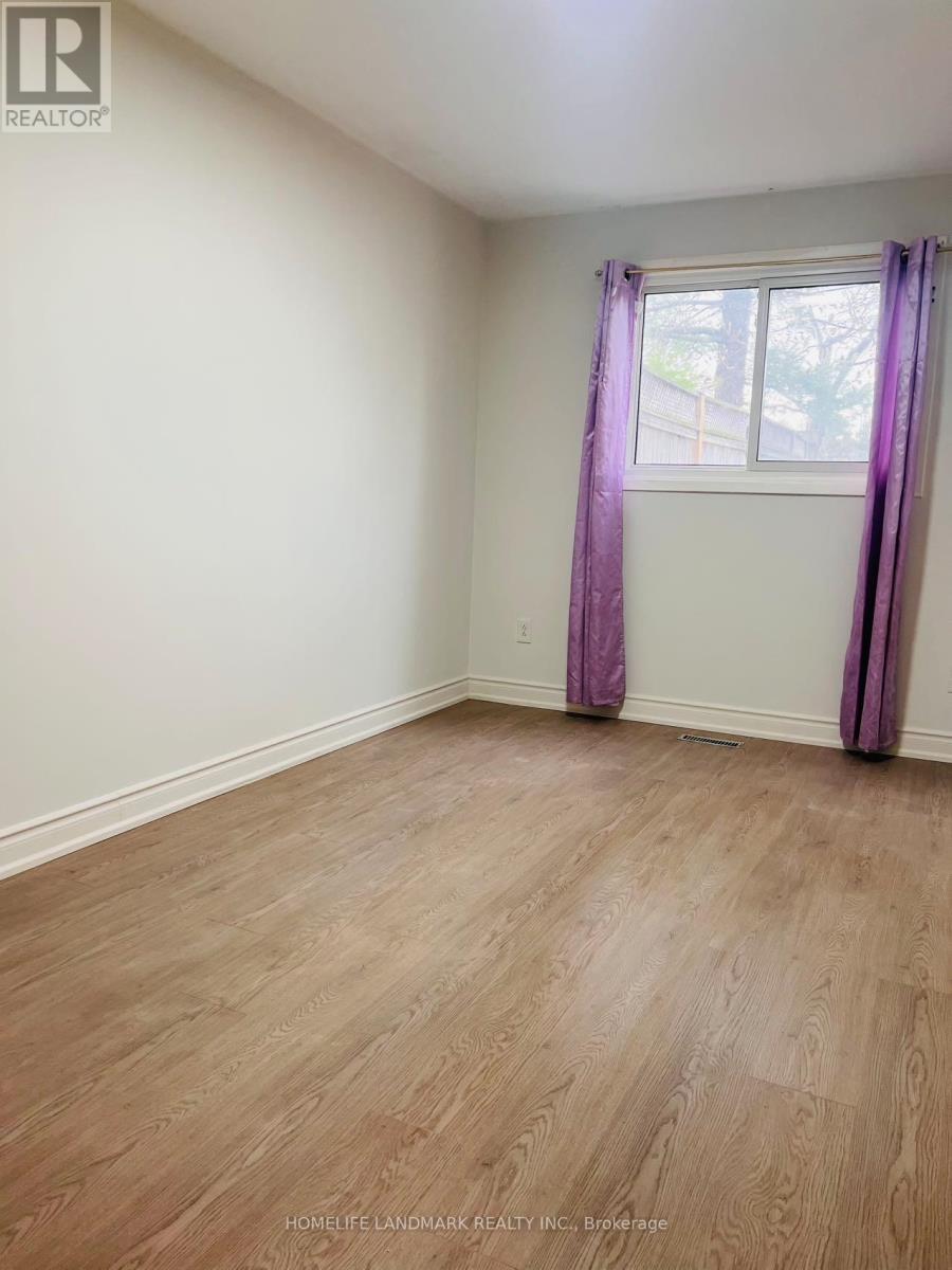 Ground - 1262 Napier Crescent, Oakville, Ontario  L6H 2A4 - Photo 6 - W12658866