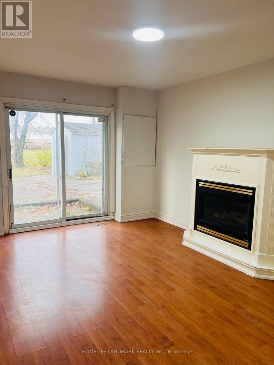 Ground - 1262 Napier Crescent, Oakville, Ontario  L6H 2A4 - Photo 5 - W12658866