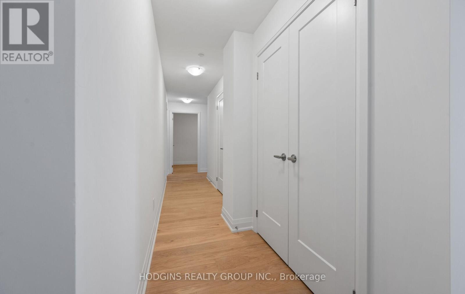 Lph 1801 - 1035 Southdown Road, Mississauga, Ontario  L5J 0A3 - Photo 13 - W12769388