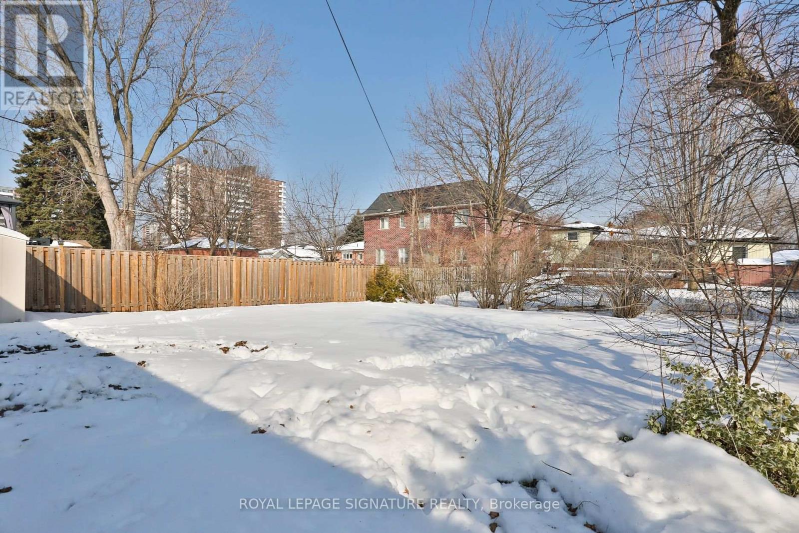 27 Lejune Road, Toronto, Ontario  M1T 2S6 - Photo 35 - E12798832