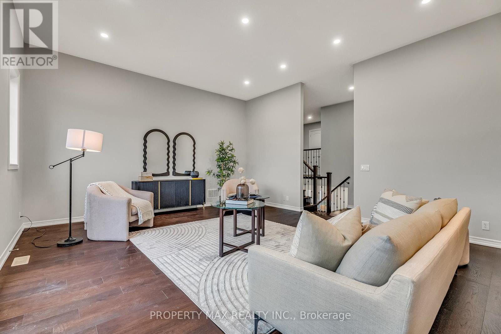 40 Britannia Avenue E, Oshawa, Ontario  L1L 0C1 - Photo 11 - E12798886