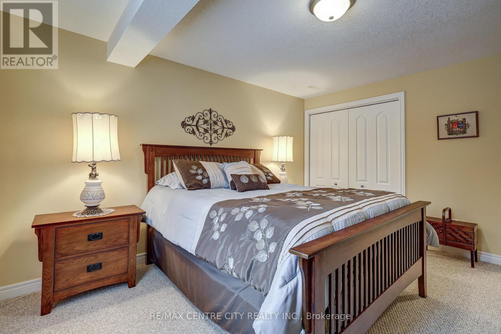 17 Hickory Lane, St. Thomas, Ontario  N5R 6K8 - Photo 32 - X12691422