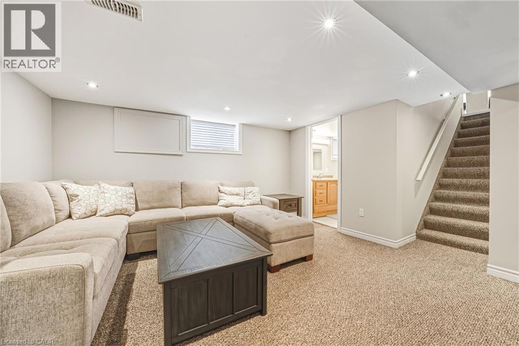 165 E 38th Street, Hamilton, Ontario  L8V 4E8 - Photo 25 - 40805965