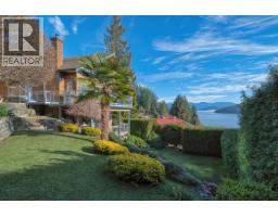 481 CENTRAL AVENUE, Gibsons, British Columbia