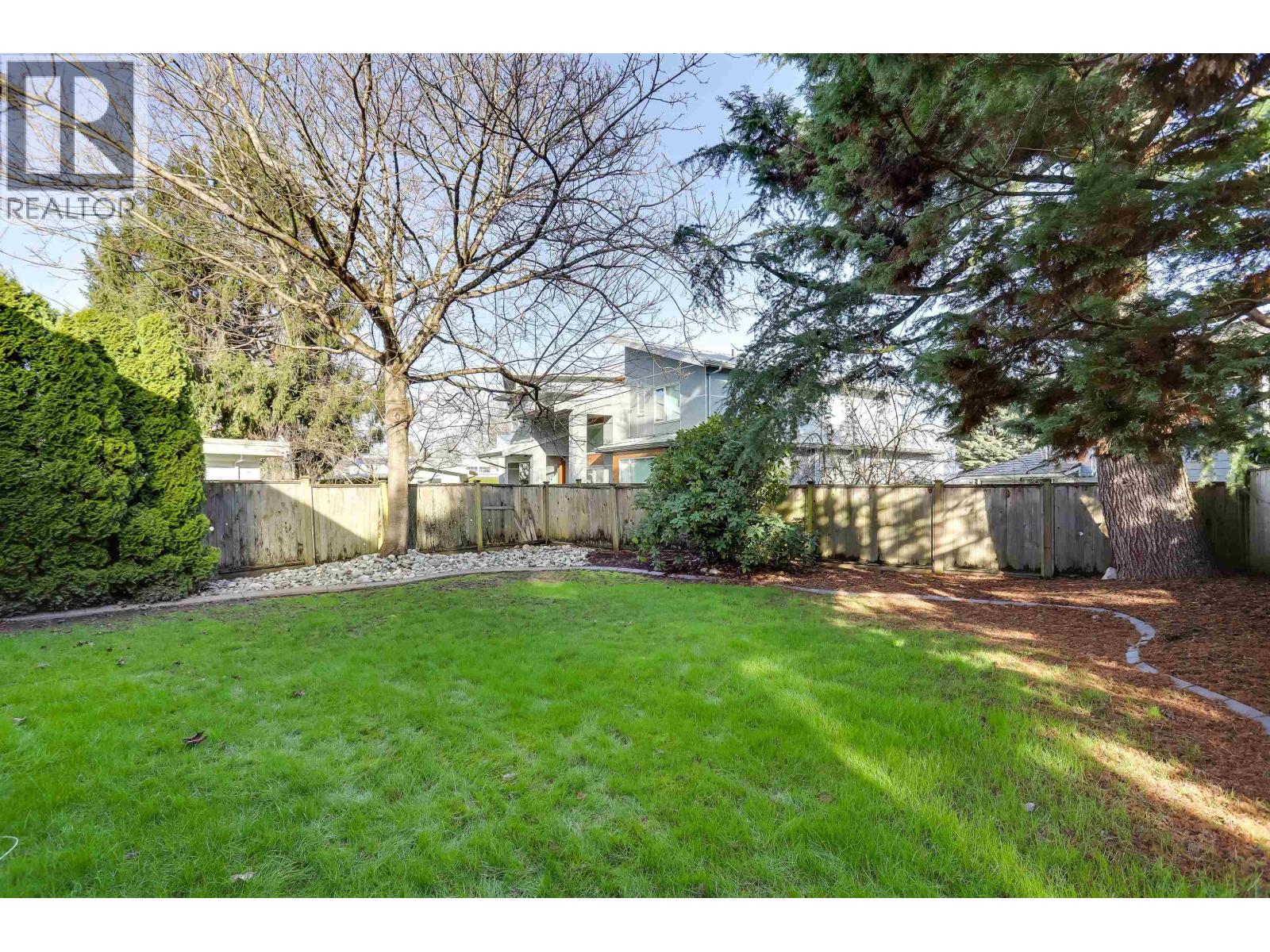 8271 Rosehill Drive, Richmond, British Columbia  V7A 2J6 - Photo 30 - R3090719