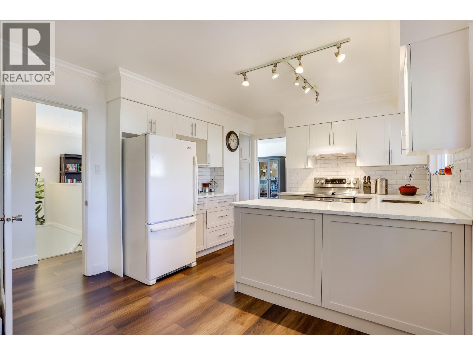 8271 Rosehill Drive, Richmond, British Columbia  V7A 2J6 - Photo 11 - R3090719