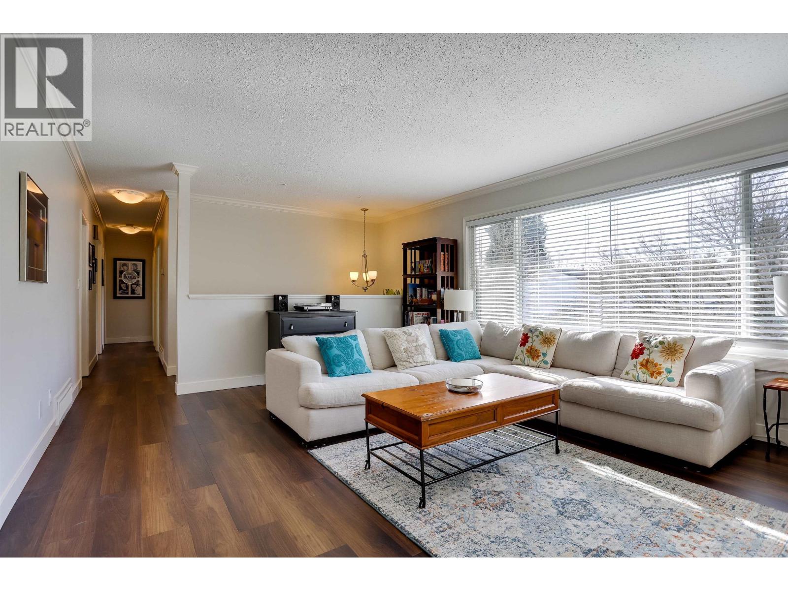 8271 Rosehill Drive, Richmond, British Columbia  V7A 2J6 - Photo 6 - R3090719