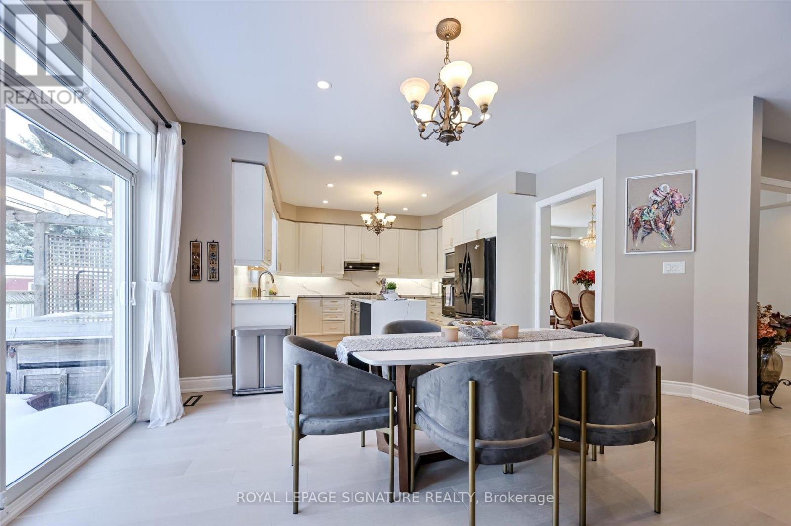 2177 Cashey Drive, Oakville, Ontario  L6H 5M1 - Photo 17 - W12798820