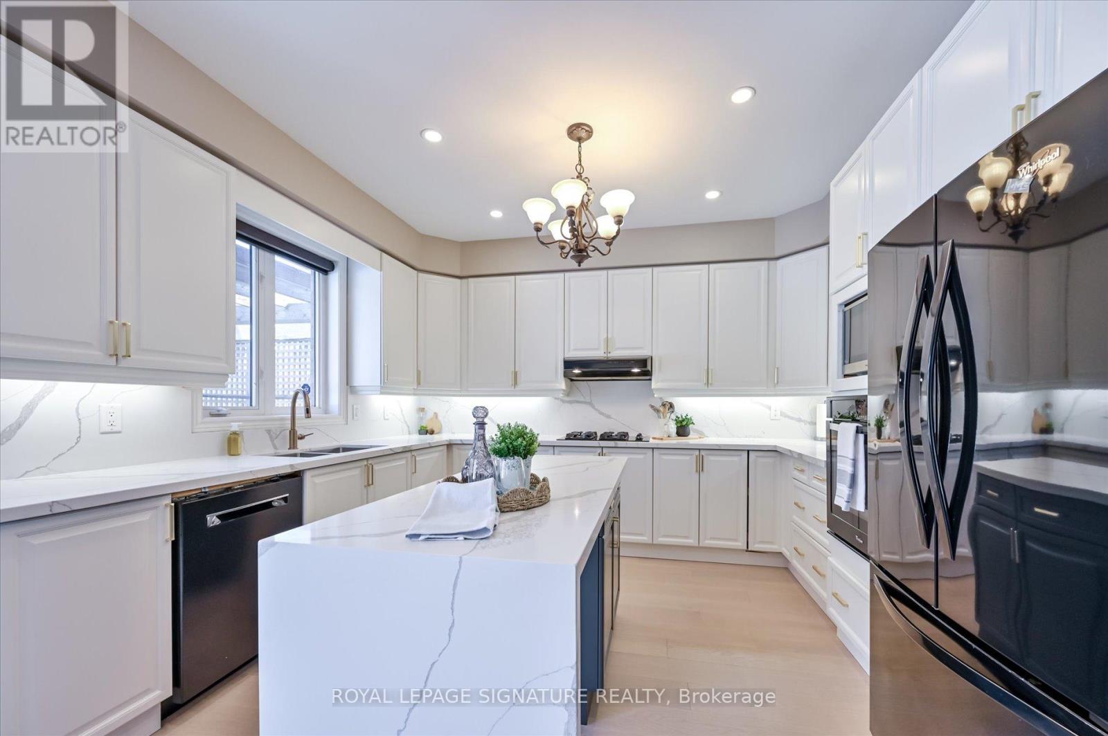 2177 Cashey Drive, Oakville, Ontario  L6H 5M1 - Photo 20 - W12798820