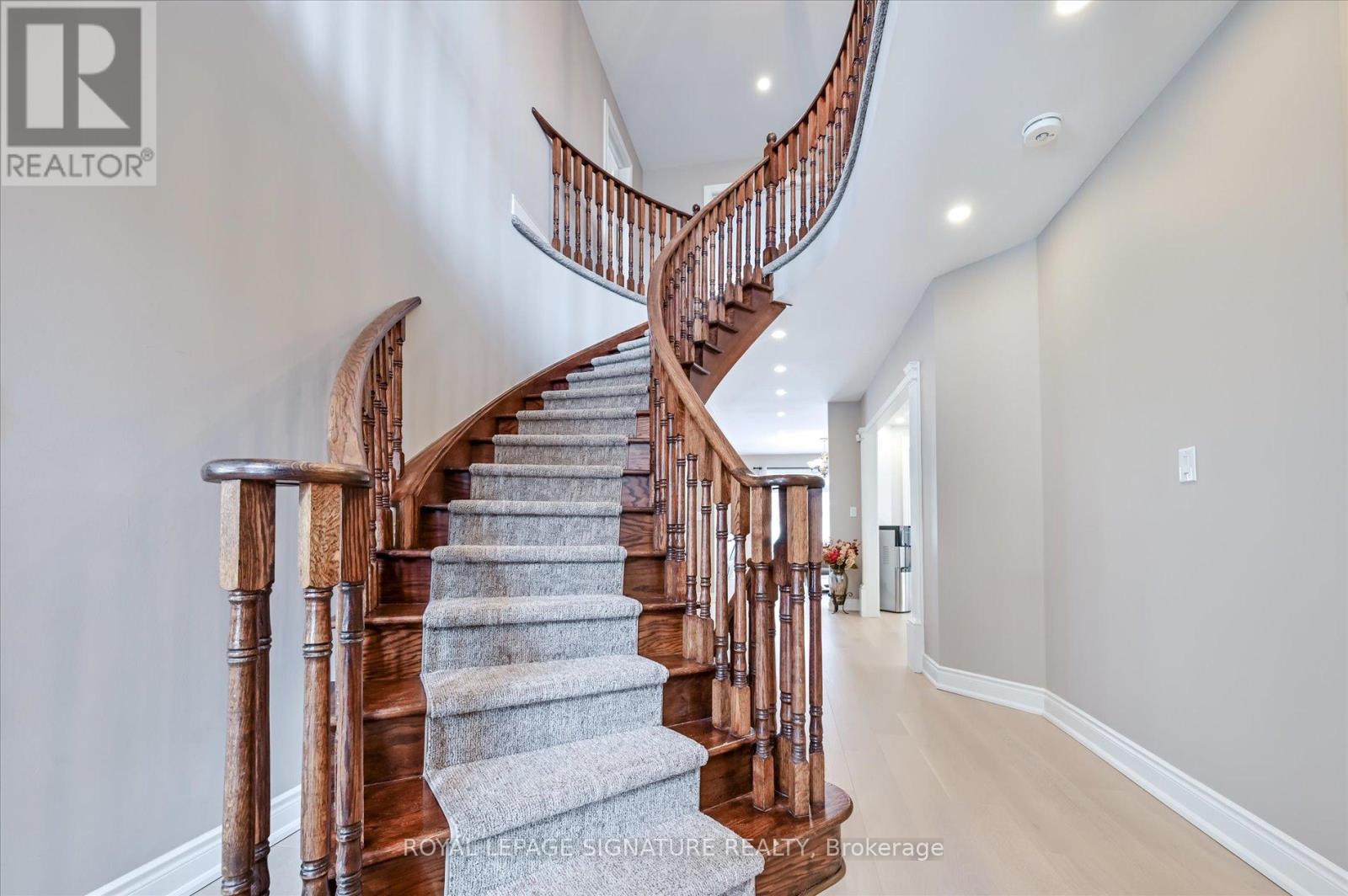 2177 Cashey Drive, Oakville, Ontario  L6H 5M1 - Photo 24 - W12798820