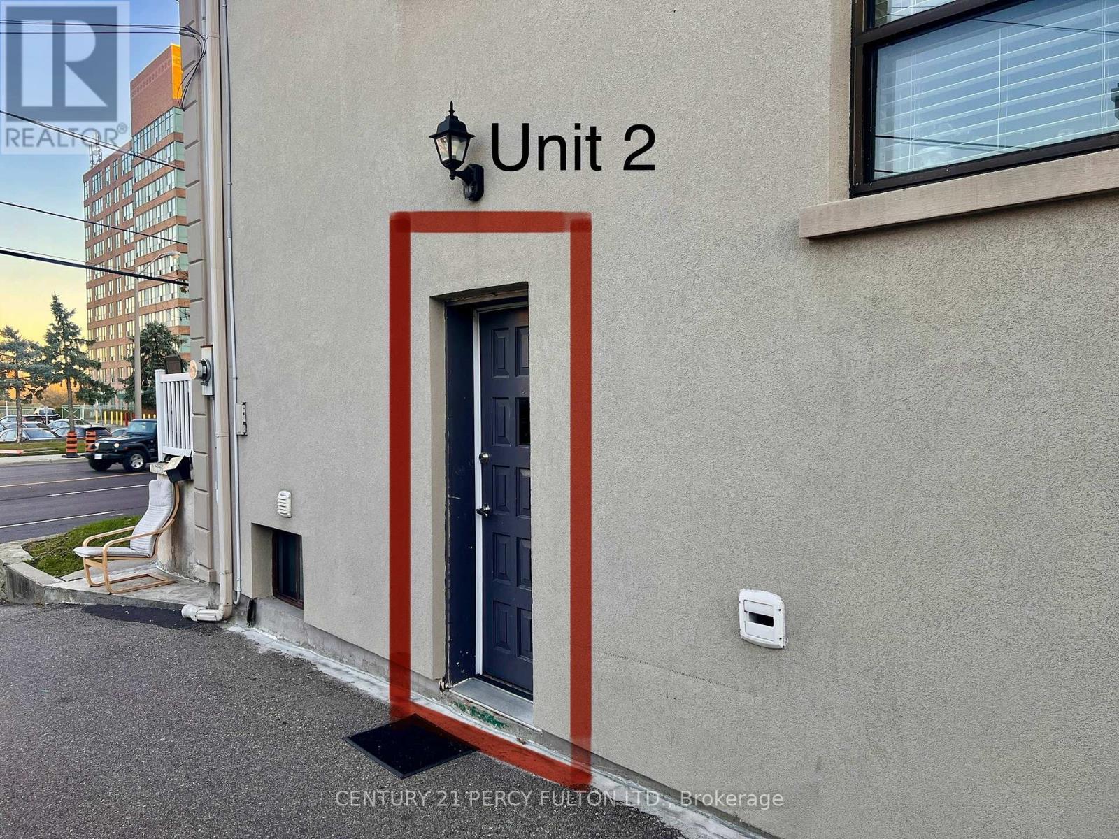 2 - 952 Scarlett Road, Toronto, Ontario  M9P 2V6 - Photo 2 - W12798884