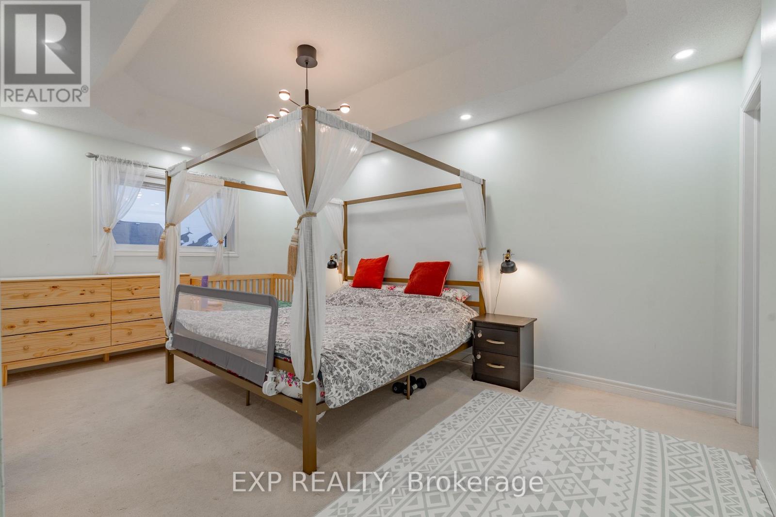 54 Delphinium Way, Brampton, Ontario  L7A 0N4 - Photo 28 - W12798898