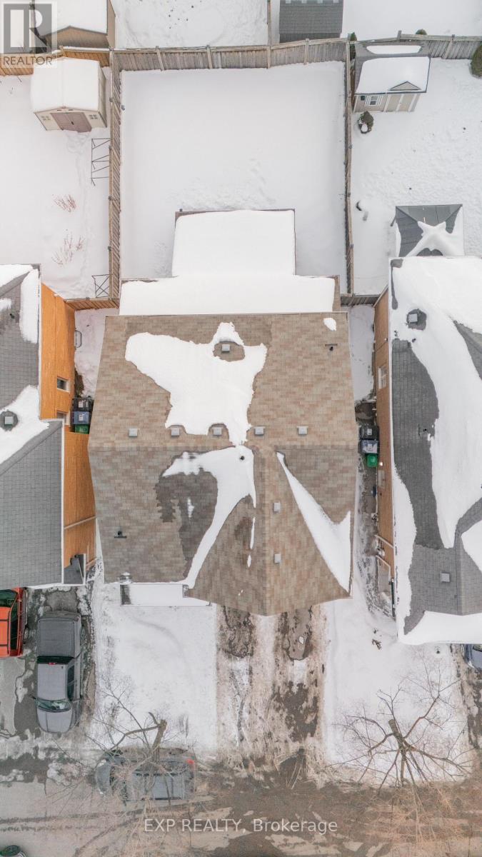 54 Delphinium Way, Brampton, Ontario  L7A 0N4 - Photo 48 - W12798898