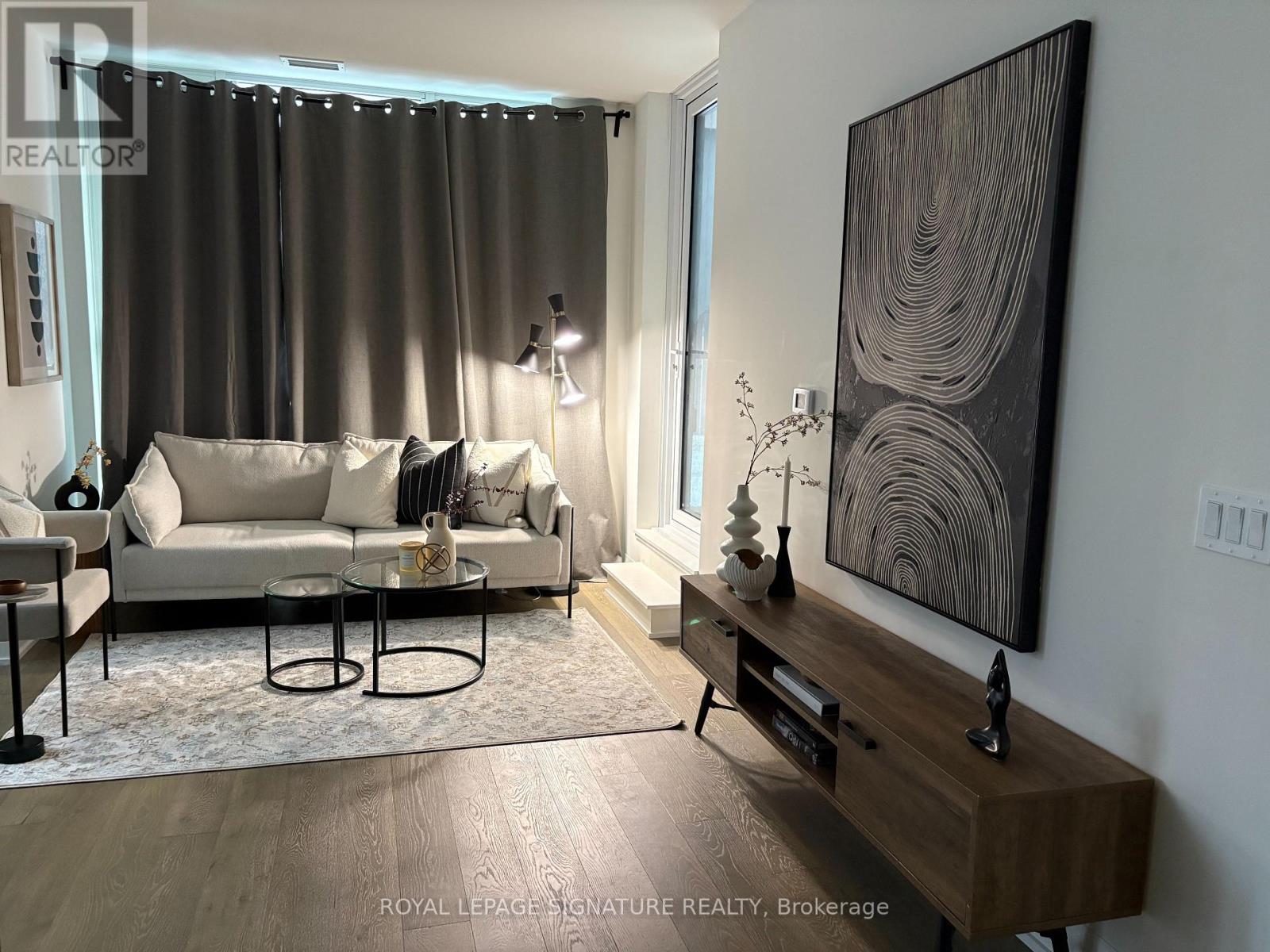 109 - 293 The Kingsway, Toronto, Ontario  M9A 0E8 - Photo 10 - W12798906