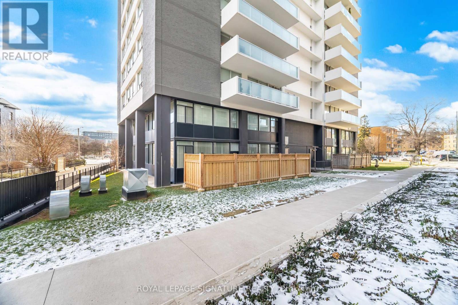 109 - 293 The Kingsway, Toronto, Ontario  M9A 0E8 - Photo 32 - W12798906