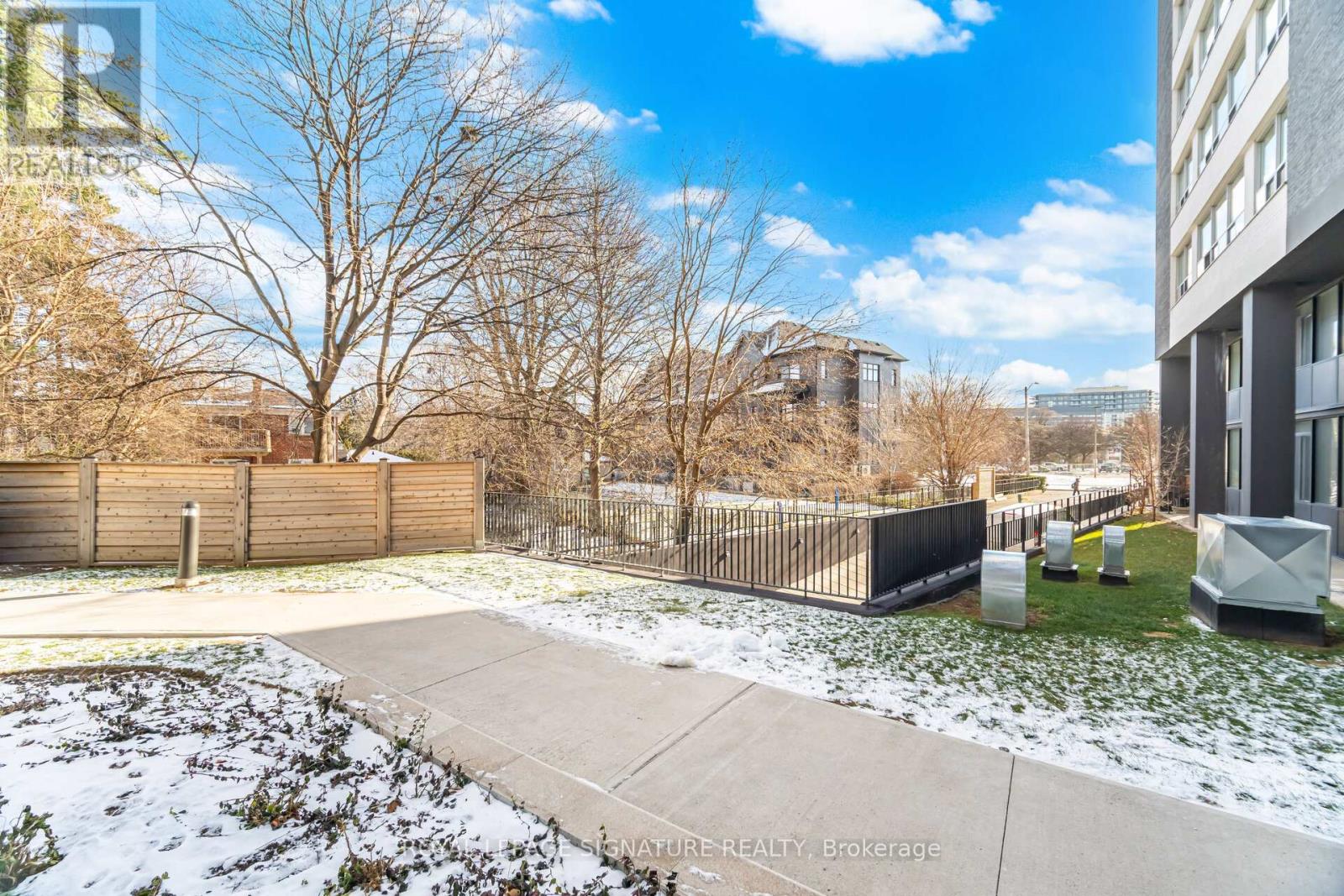 109 - 293 The Kingsway, Toronto, Ontario  M9A 0E8 - Photo 33 - W12798906